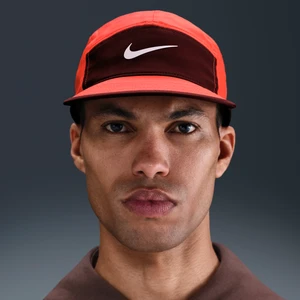 Czapka o nieusztywnianej konstrukcji Swoosh Nike Dri-FIT Fly - Czerwony