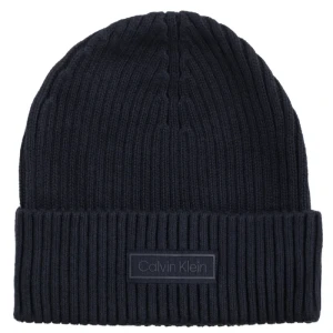 Zdjęcie produktu Czapka Patch Chunky Rib Cotton Beanie Dark Sapphire LV04D8053G CEF (CK694-a) Calvin Klein