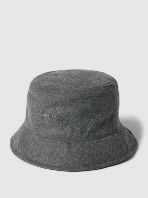 Czapka typu bucket hat z detalem z logo CK Calvin Klein