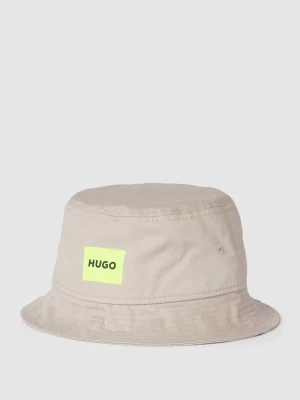 Czapka typu bucket hat z nadrukiem z logo model ‘Larry’ HUGO