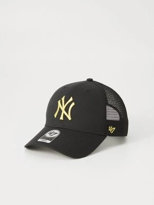 Czapka z daszkiem '47