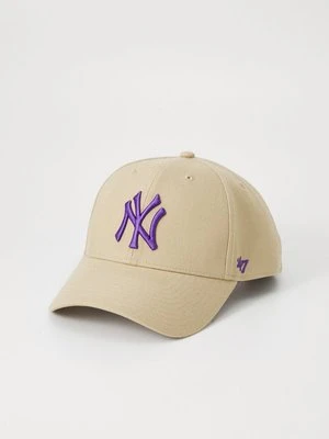 Czapka z daszkiem '47