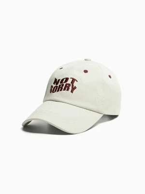 Czapka z daszkiem Bershka