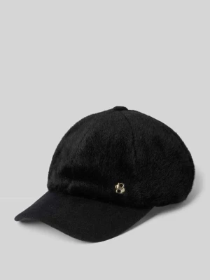 Czapka z daszkiem i aplikacją z logo z metalu model ‘ARI’ Boss