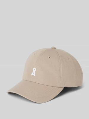 Czapka z daszkiem i wyhaftowanym logo model ‘YENAAS’ ARMEDANGELS