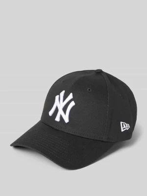 Czapka z daszkiem i wyhaftowanym motywem model ‘FEMALE LEAGUE ESSENTIAL 9’ new era