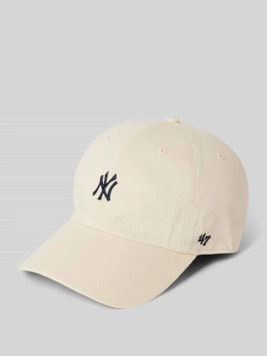 Czapka z daszkiem i wyhaftowanym napisem model ‘New York Yankees’ '47