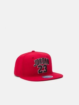 Czapka z daszkiem Jordan