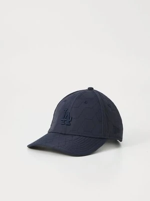 Czapka z daszkiem new era