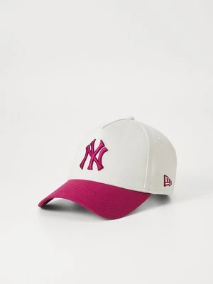 Czapka z daszkiem new era