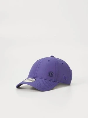 Czapka z daszkiem new era