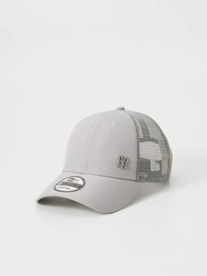 Czapka z daszkiem new era