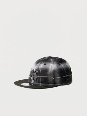 Czapka z daszkiem new era