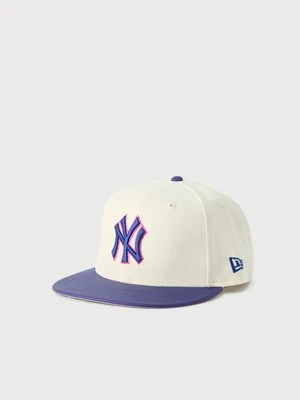 Czapka z daszkiem new era