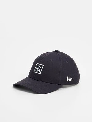 Czapka z daszkiem new era