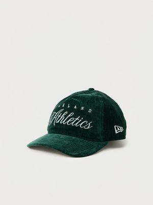 Czapka z daszkiem new era