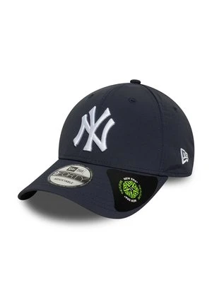Czapka z daszkiem new era