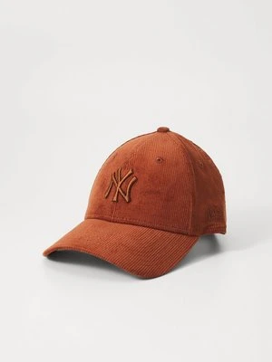 Czapka z daszkiem new era