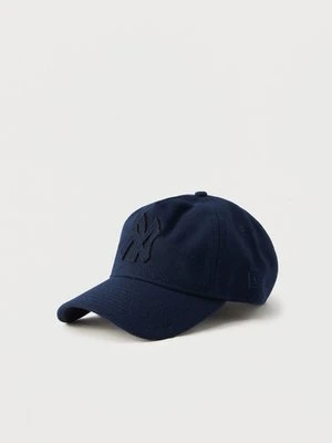 Czapka z daszkiem New Era granatowy
