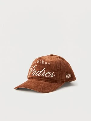 Czapka z daszkiem new era