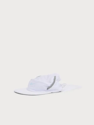 Czapka z daszkiem Nike biały