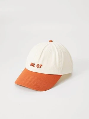 Czapka z daszkiem NN.07