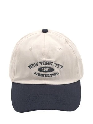 Czapka z daszkiem PULL&BEAR