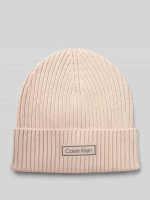 Czapka z dzianiny z dodatkiem kaszmiru i naszywką z logo CK Calvin Klein
