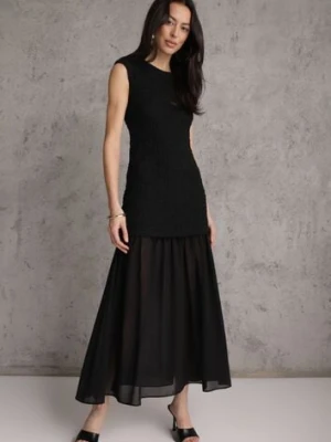 Czarna Ażurowa Sukienka z Transparentnym Dołem i Usztywnionymi Ramionami Semiris yu & me