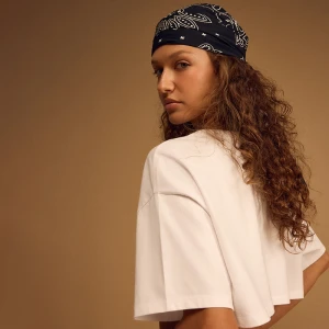 Zdjęcie produktu Czarna bandana w biały wzór paisley House