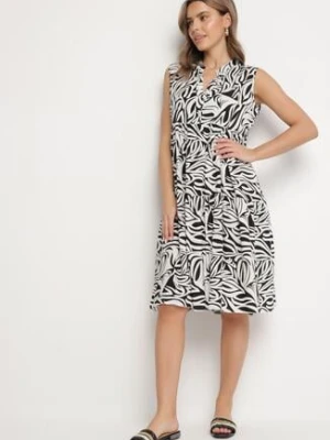 Czarna Bawełniana Rozkloszowana Sukienka z Geometrycznym Wzorem Annivaria defox