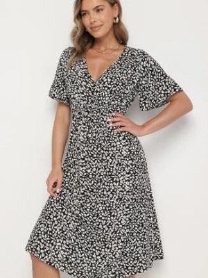 Czarna Bawełniana Sukienka o Rozkloszowanym Kroju w Kwiatowy Wzór Aramine defox