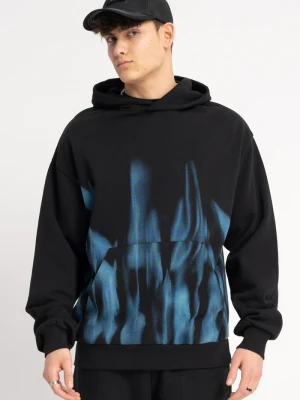 Czarna bluza REGULAR z kapturem z nadrukiem na całości w kontrastowym kolorze Reporter