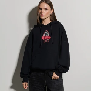 Czarna bluza z kapturem i nadrukiem Billie Eilish House