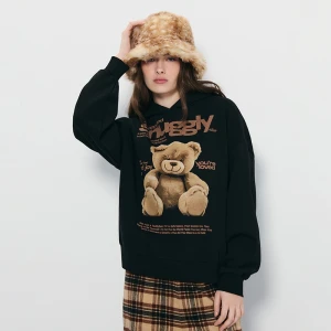 Czarna bluza z kapturem i nadrukiem misia House