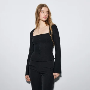 Czarna bluzka gorsetowa z dekoltem karo i rozszerzanym rękawem House