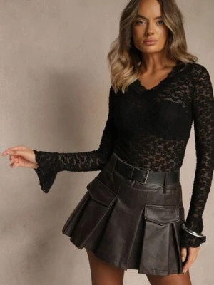 Czarna Bluzka Longsleeve z Koronki z Falbankami przy Rękawach Isonea elsa.m by may