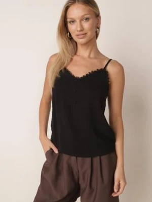 Czarna Bluzka na Ramiączkach z Tkaniny Plumeti z Bawełną Zdobiona Koronką Catilia melya by melody