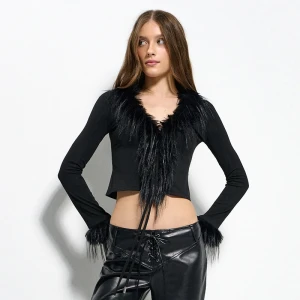 Czarna bluzka z długim rękawem i sztucznym futerkiem House