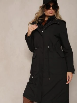 Czarna Długa Kurtka z Kieszeniami i Kapturem Podkreślająca Talię Tarindela ann gissy