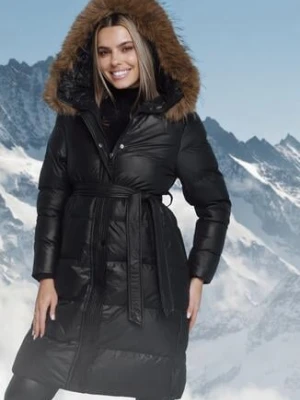 Czarna Długa Pikowana Kurtka z Kapturem Odpinanym Futerkiem i Paskiem w Talii Serenira jstyle