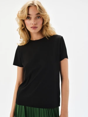 Czarna dopasowana bluzka Top Secret