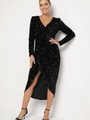 Czarna Dopasowana Cekinowa Sukienka z Kopertowym Dekoltem i Asymetrycznym Wycięciem Rinnalith retro & icone