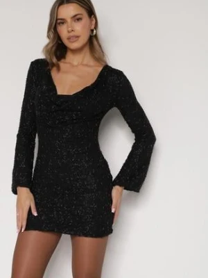 Czarna Fakturowana Sukienka o Dopasowanym Kroju z Dekoltem Woda Silwedina