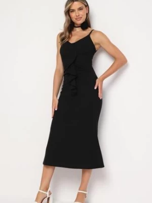 Czarna Koktajlowa Sukienka na Ramiączkach Ozdobiona Rozcięciem i Falbanką z Chokerem Różą Dilidia elsa.m by may