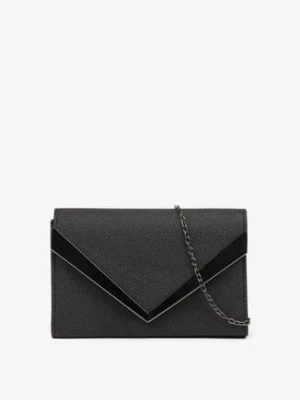 Czarna Koktajlowa Torebka Typu Kopertówka z Łańcuszkiem Milaniela caely