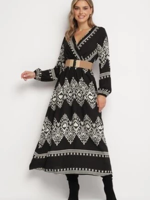 Czarna Kopertowa Sukienka z Wiskozą w Orientalny Wzór z Paskiem i Gumką w Talii Sagizia rosa