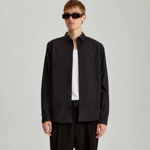 Czarna koszula slim fit z długim rękawem House
