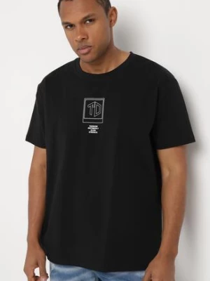 Czarna Koszulka Bawełniana z Krótkim Rękawem i Nadrukiem Nobalia