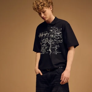 Czarna koszulka polo z nadrukiem z motywem tribal House